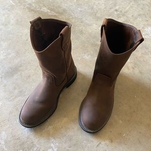 Classic Brown Western Boots for Men